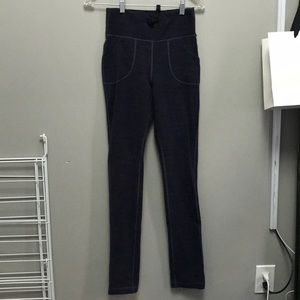 Purple lululemon Skinny Will pant